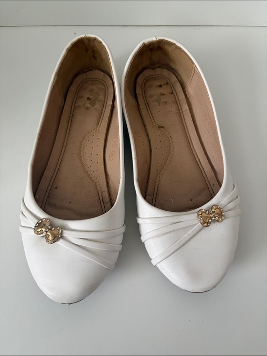 Shoes - White Women's Ballet Flats with Gold Accent